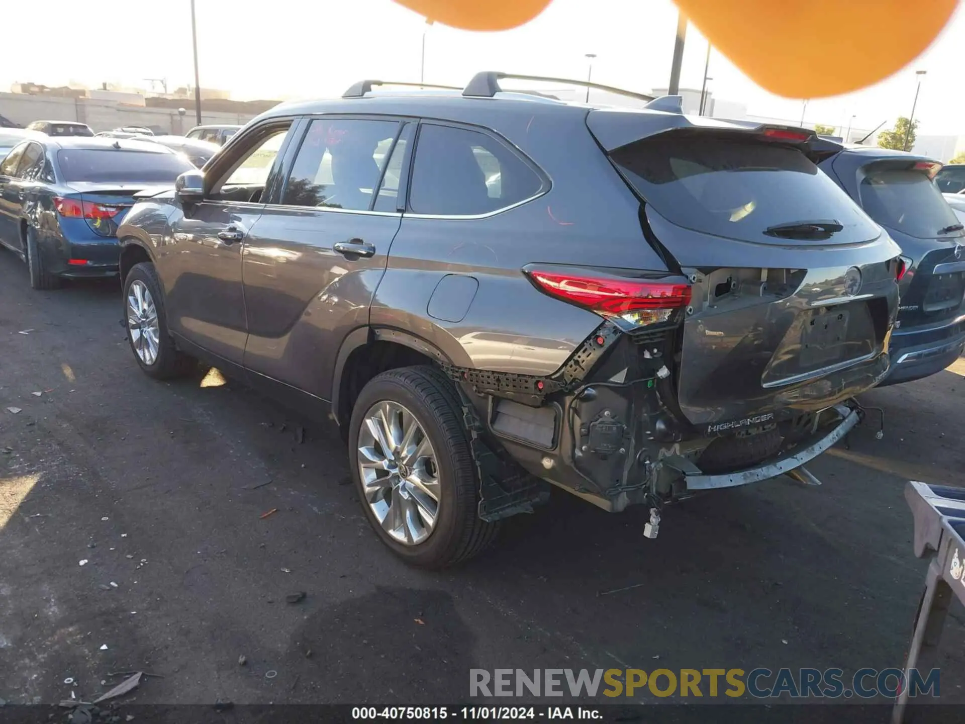 3 Photograph of a damaged car 5TDYARAH9MS007850 TOYOTA HIGHLANDER 2021