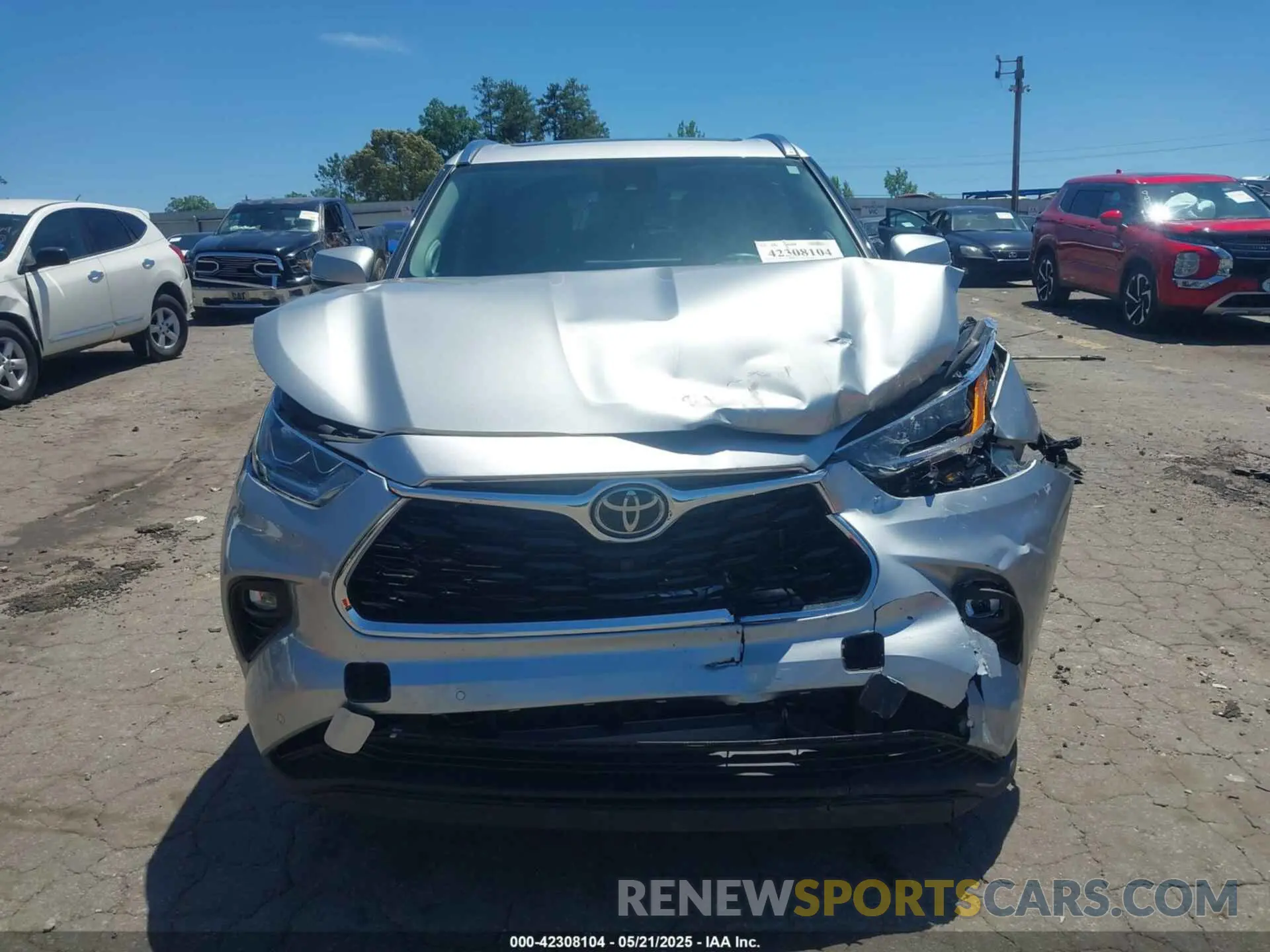 12 Photograph of a damaged car 5TDYZRAH0MS089945 TOYOTA HIGHLANDER 2021