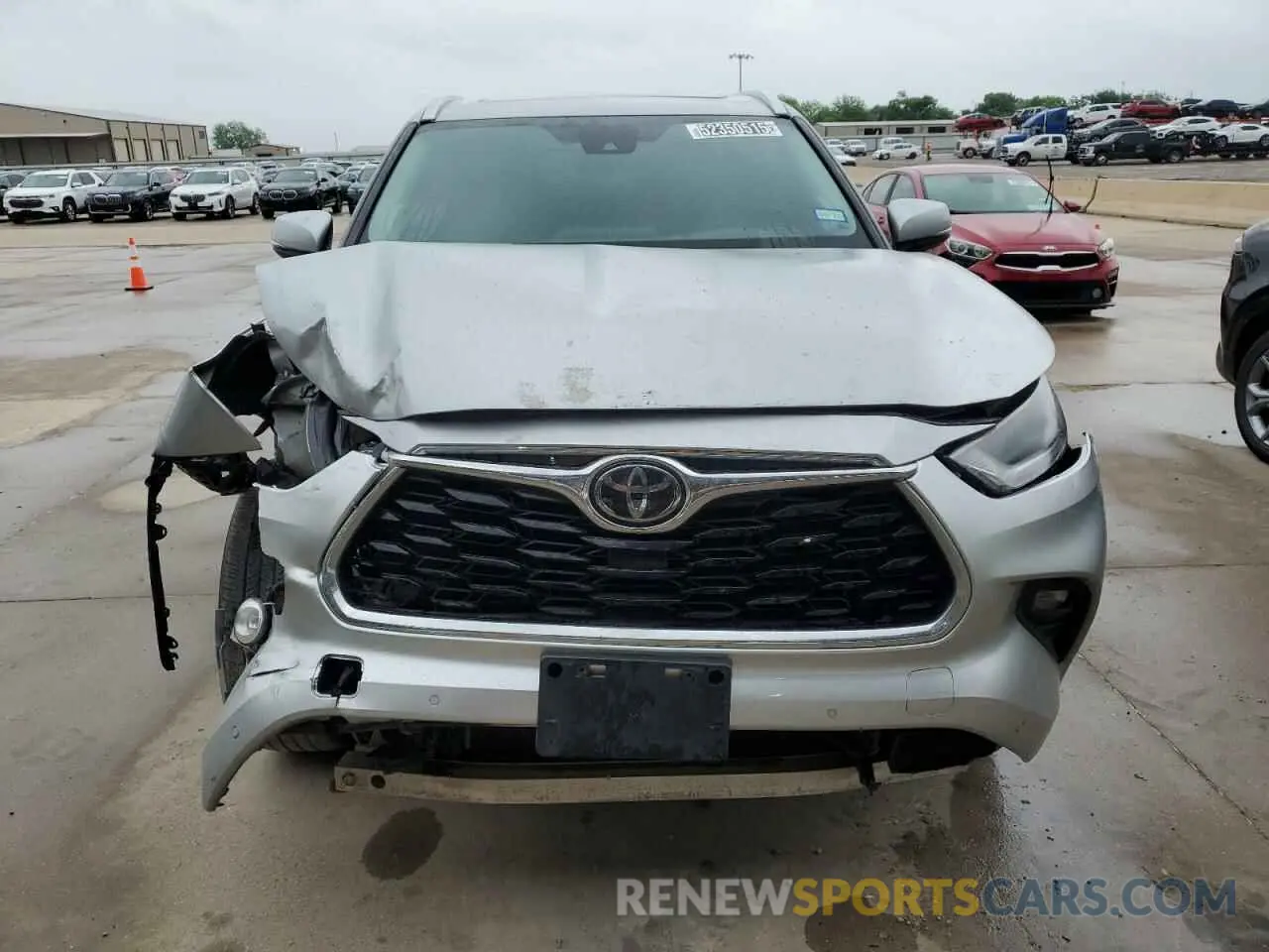 5 Photograph of a damaged car 5TDYZRAH2MS528921 TOYOTA HIGHLANDER 2021