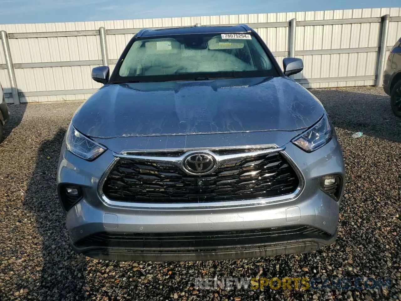 5 Photograph of a damaged car 5TDYZRAH3MS067227 TOYOTA HIGHLANDER 2021