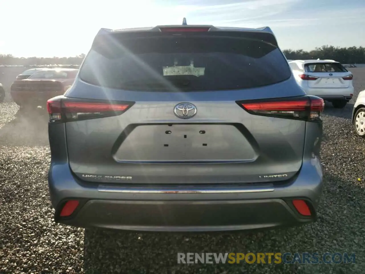 6 Photograph of a damaged car 5TDYZRAH3MS067227 TOYOTA HIGHLANDER 2021