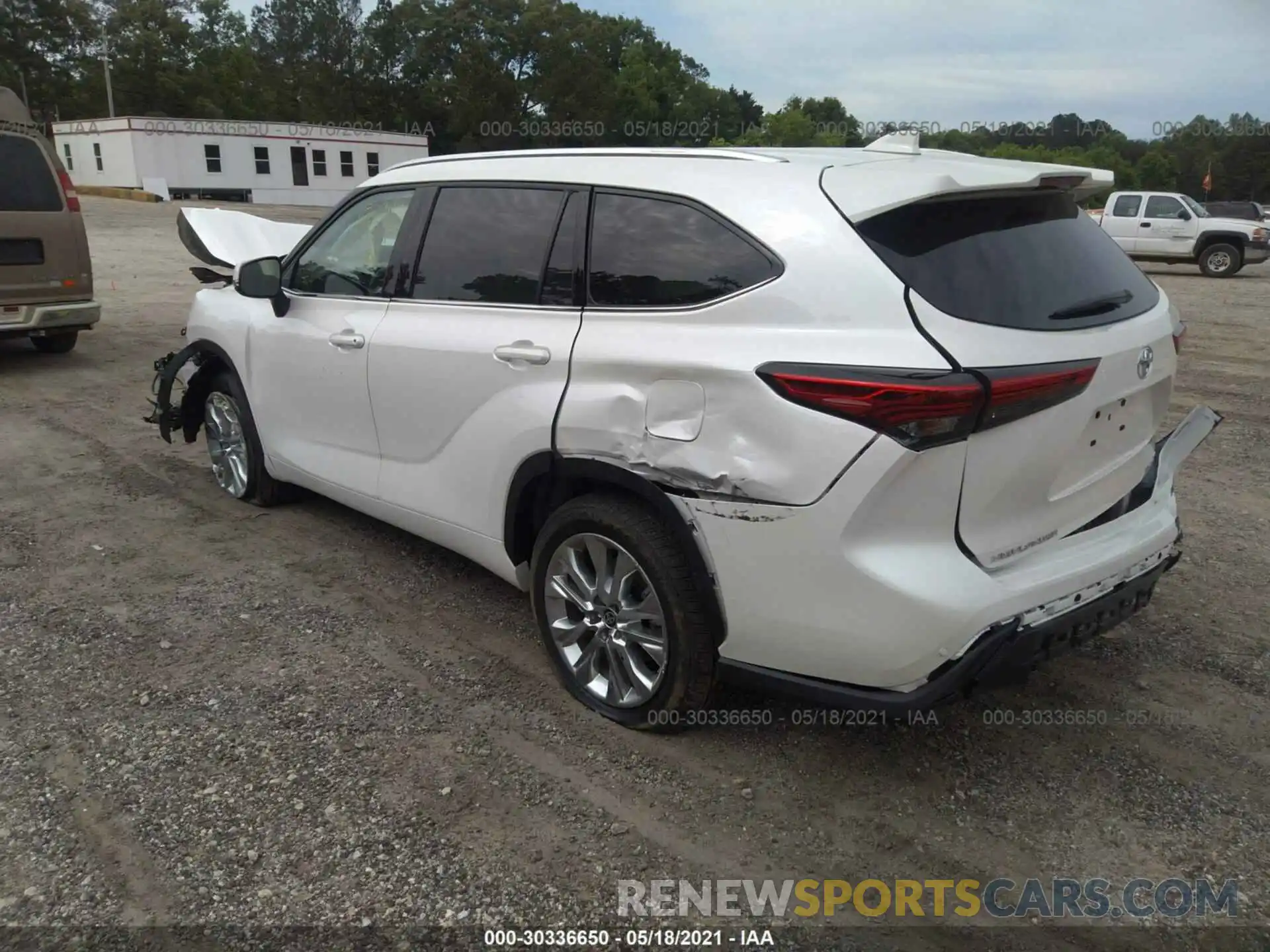 3 Photograph of a damaged car 5TDYZRAH5MS058013 TOYOTA HIGHLANDER 2021