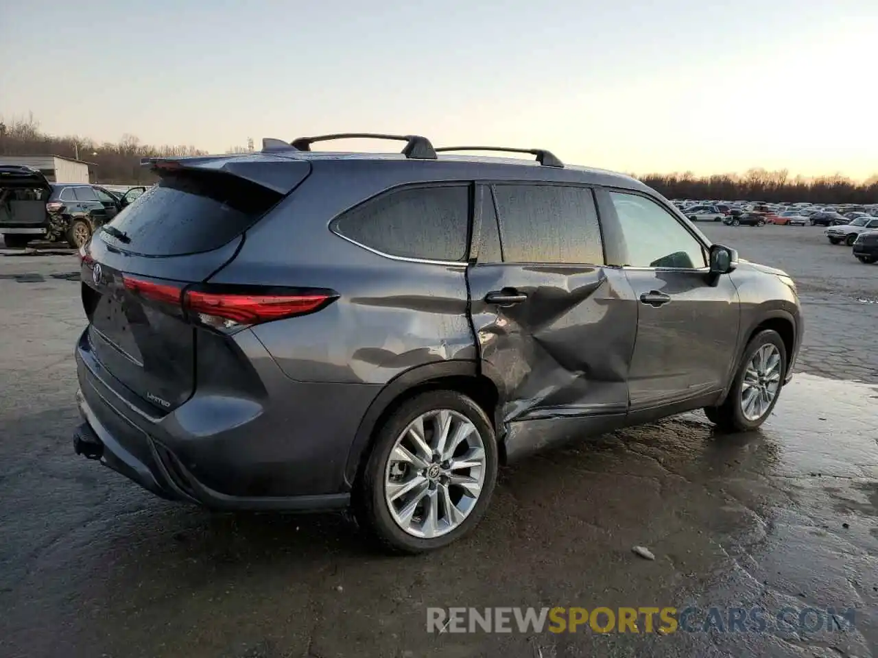 3 Photograph of a damaged car 5TDYZRAH5MS515659 TOYOTA HIGHLANDER 2021