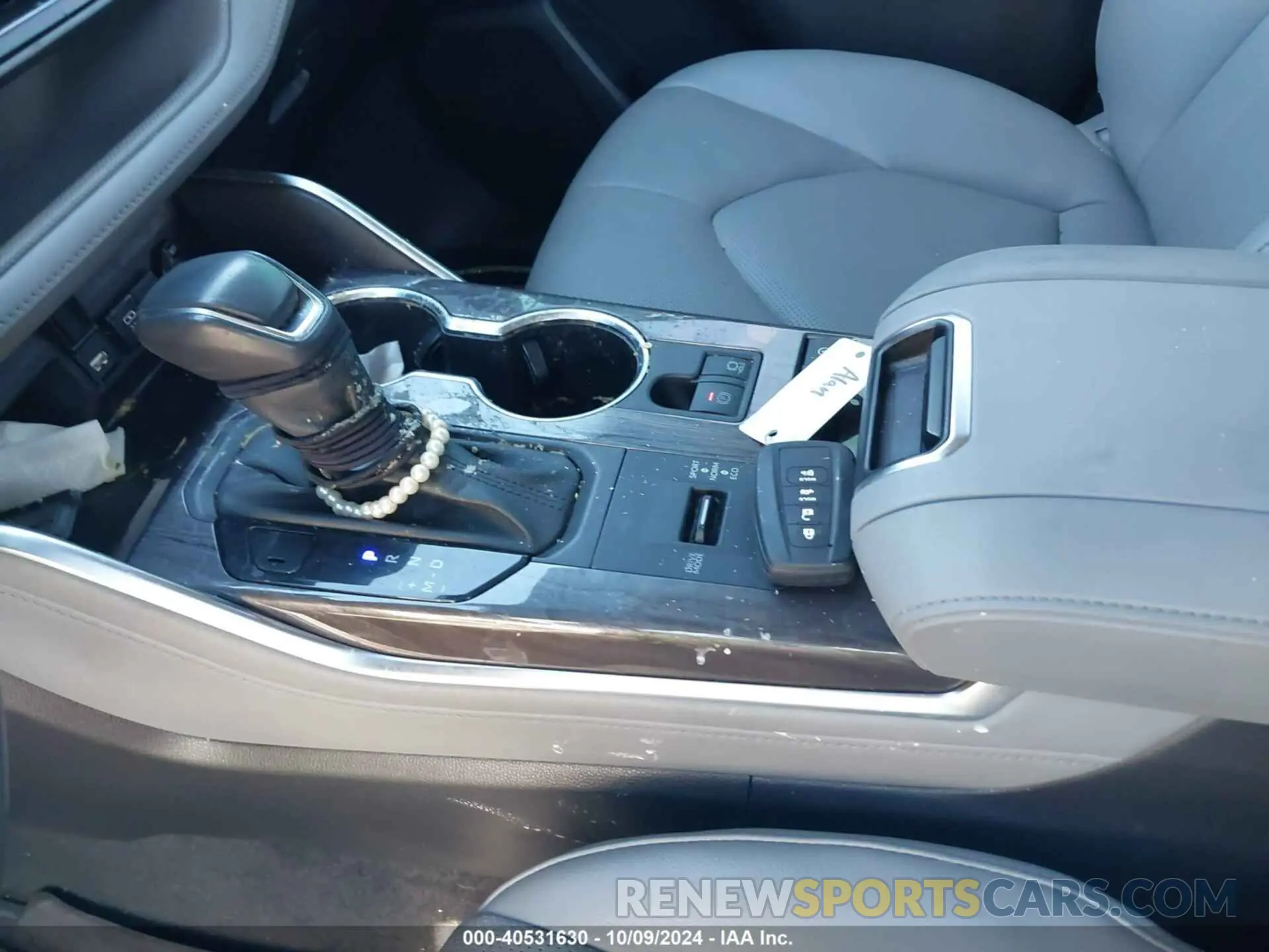 11 Photograph of a damaged car 5TDYZRAH6MS089531 TOYOTA HIGHLANDER 2021