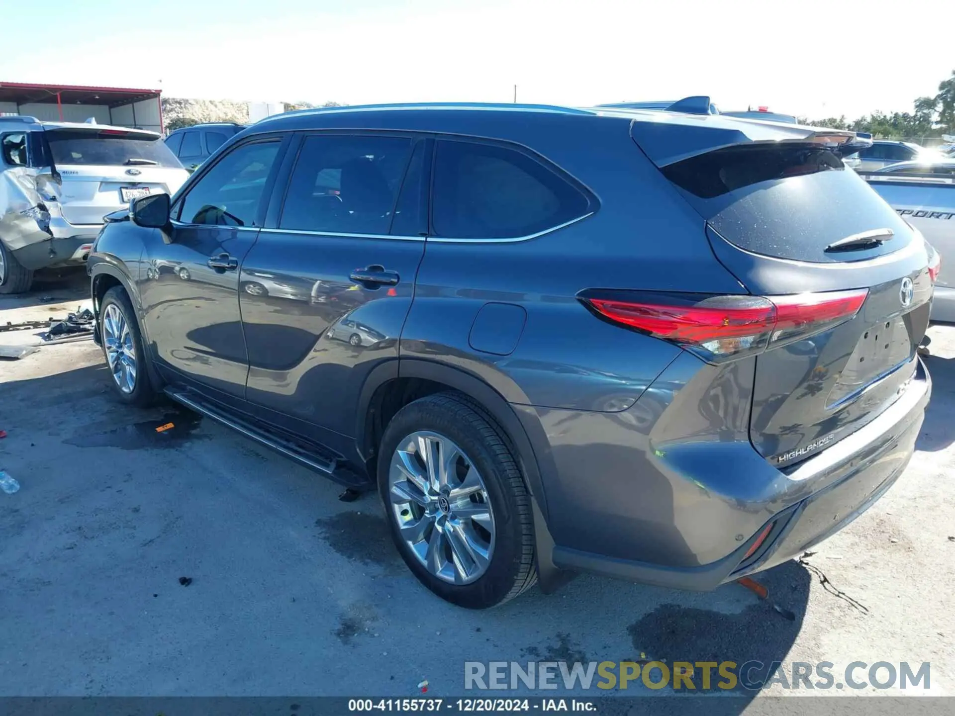 3 Photograph of a damaged car 5TDYZRAH8MS039844 TOYOTA HIGHLANDER 2021