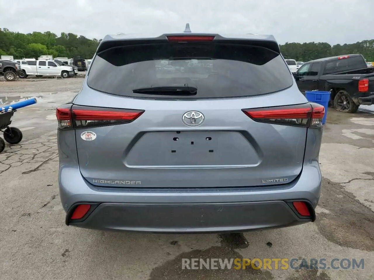 6 Photograph of a damaged car 5TDYZRAH9MS036404 TOYOTA HIGHLANDER 2021