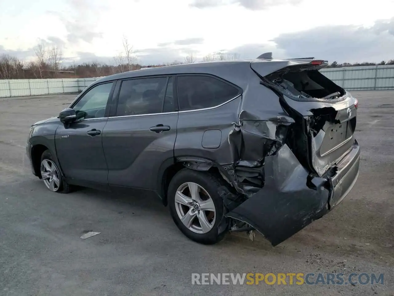 2 Photograph of a damaged car 5TDZARAH0MS507691 TOYOTA HIGHLANDER 2021