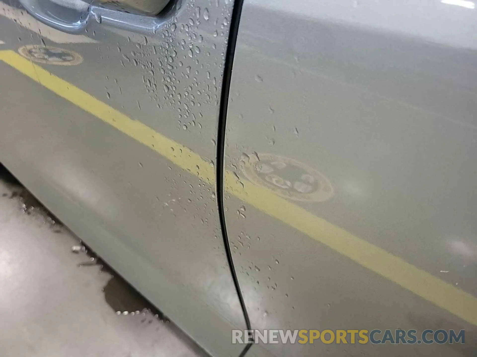 2 Photograph of a damaged car 5TDZARAH3MS009579 TOYOTA HIGHLANDER 2021