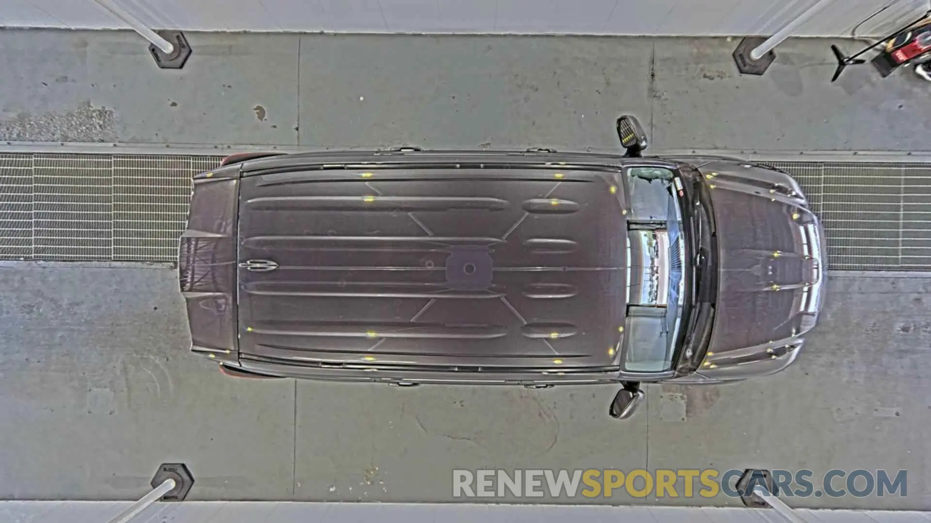 11 Photograph of a damaged car 5TDZARAH3MS506857 TOYOTA HIGHLANDER 2021