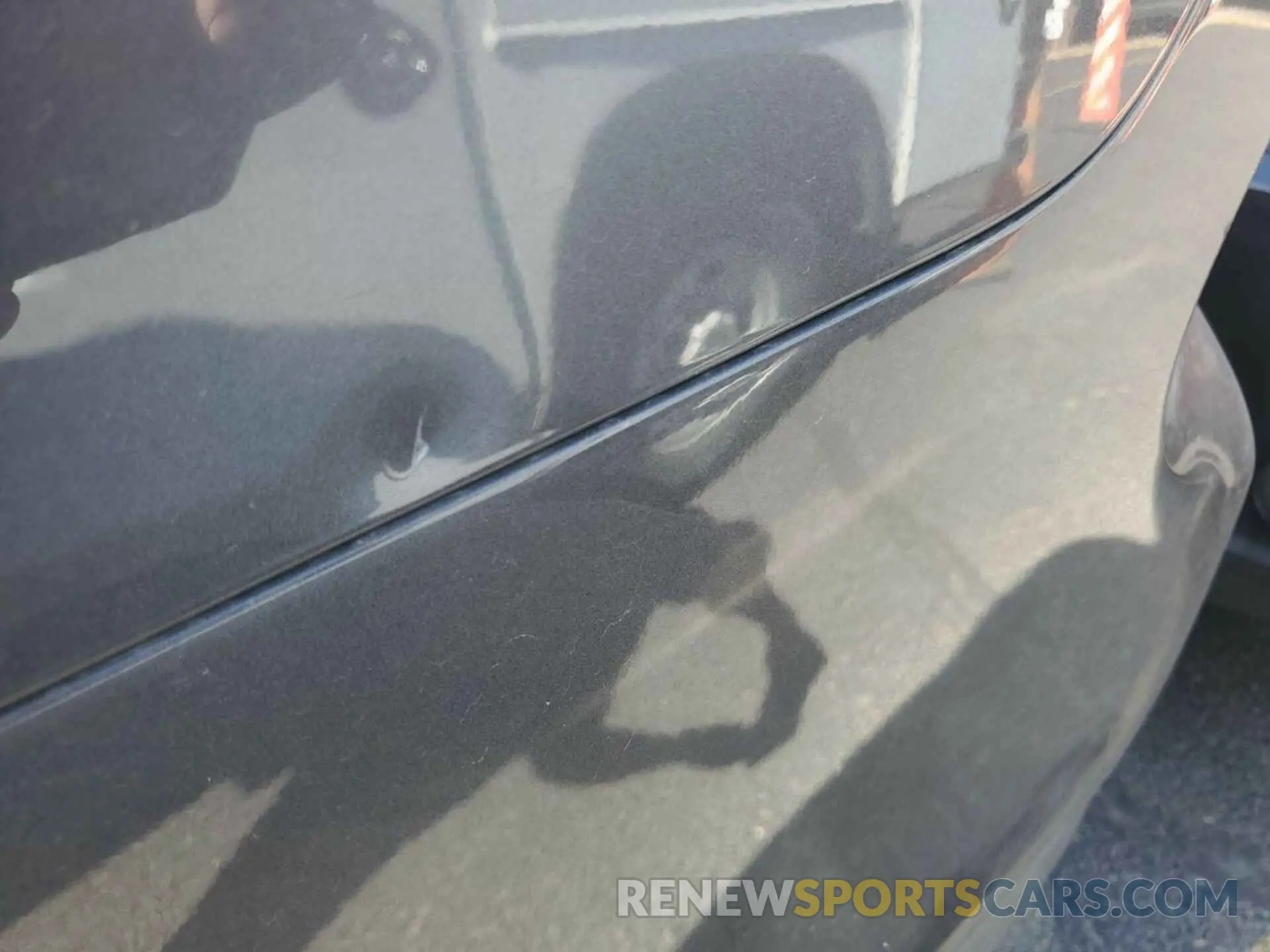 28 Photograph of a damaged car 5TDZARAH3MS506857 TOYOTA HIGHLANDER 2021