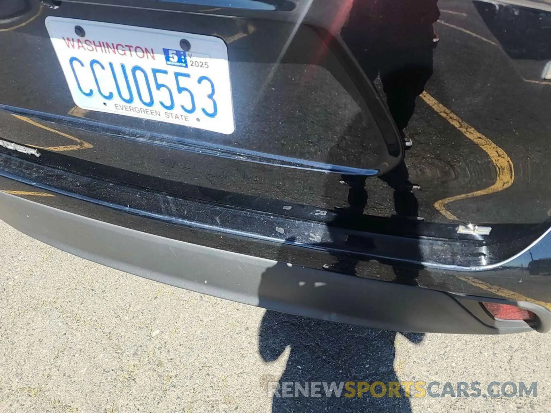 38 Photograph of a damaged car 5TDZARAH3MS507202 TOYOTA HIGHLANDER 2021