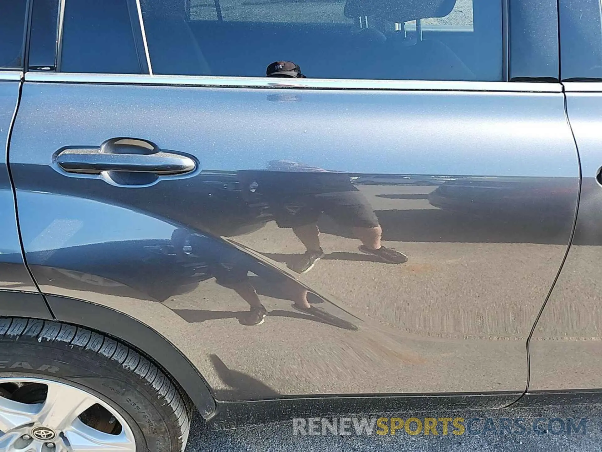 14 Photograph of a damaged car 5TDZARAH8MS507213 TOYOTA HIGHLANDER 2021