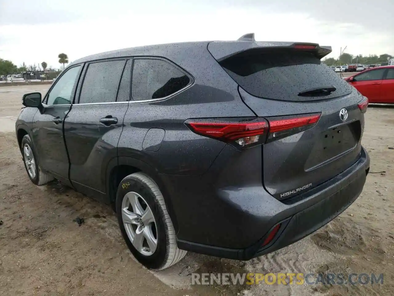 3 Photograph of a damaged car 5TDZZRAH1MS515825 TOYOTA HIGHLANDER 2021