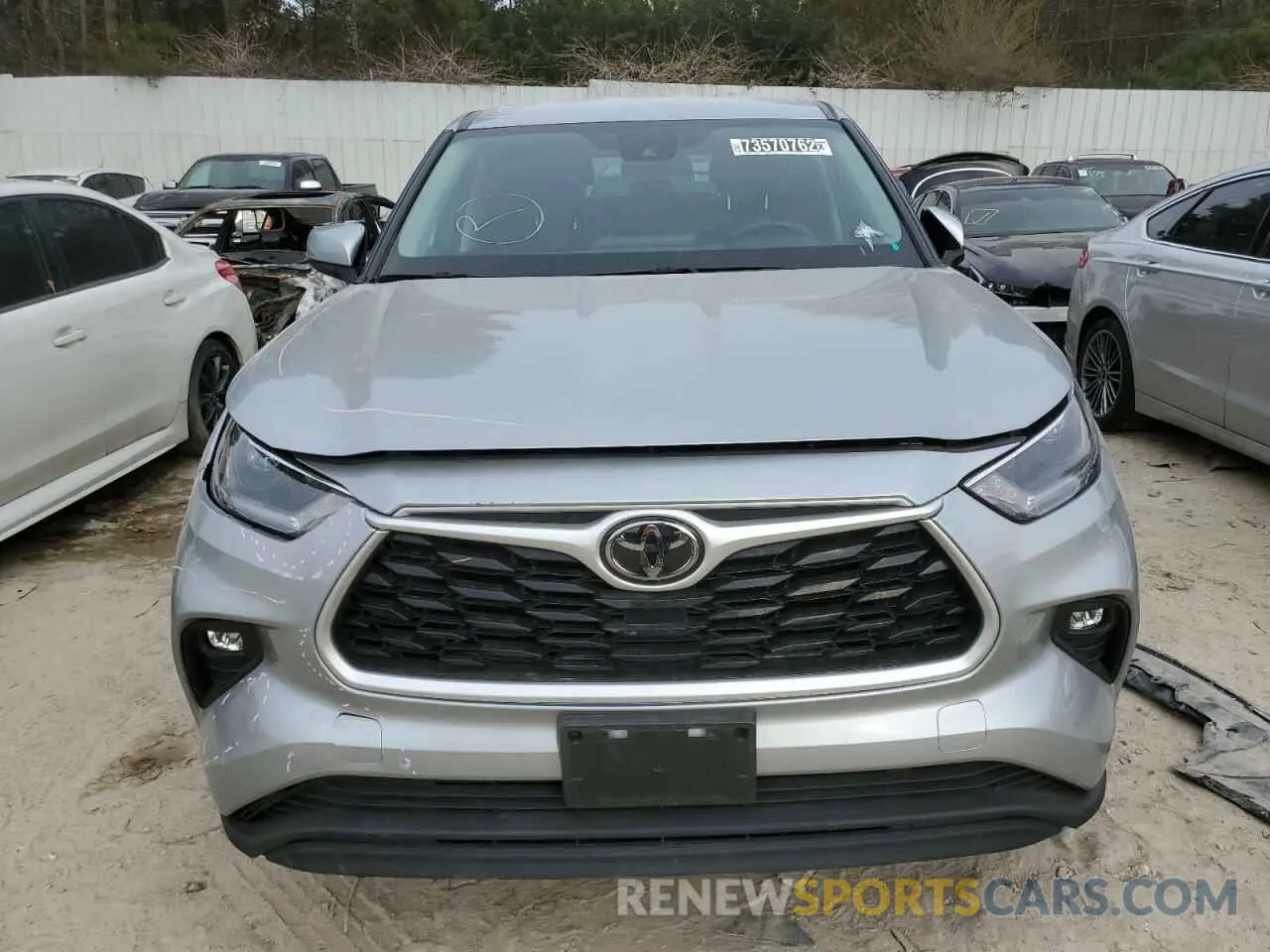 5 Photograph of a damaged car 5TDZZRAH3MS517348 TOYOTA HIGHLANDER 2021