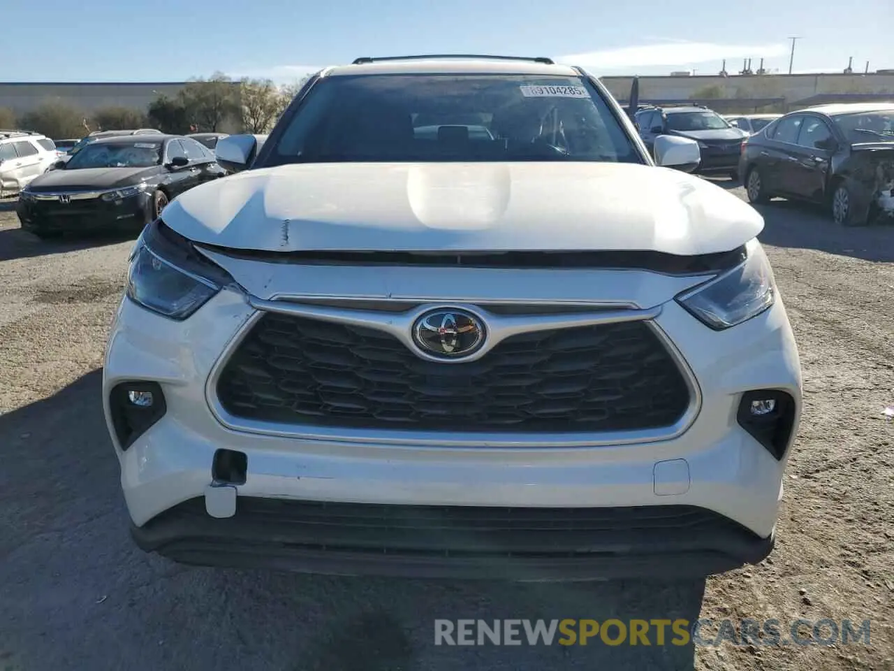 5 Photograph of a damaged car 5TDZZRAH3MS517494 TOYOTA HIGHLANDER 2021