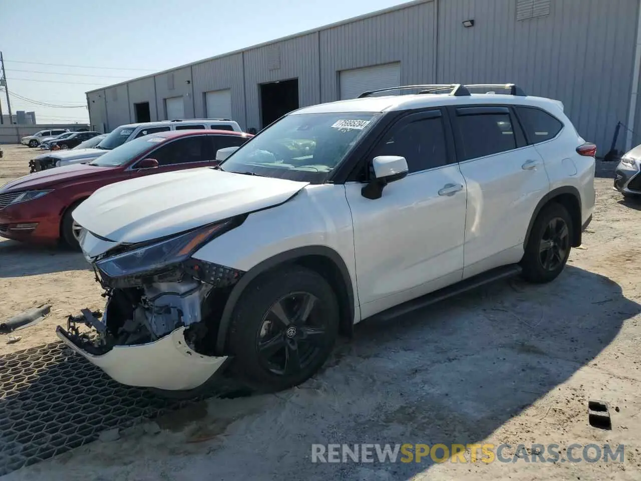 1 Photograph of a damaged car 5TDZZRAH4MS032992 TOYOTA HIGHLANDER 2021