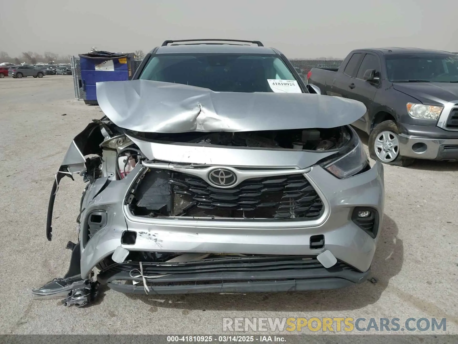 12 Photograph of a damaged car 5TDZZRAH4MS070514 TOYOTA HIGHLANDER 2021