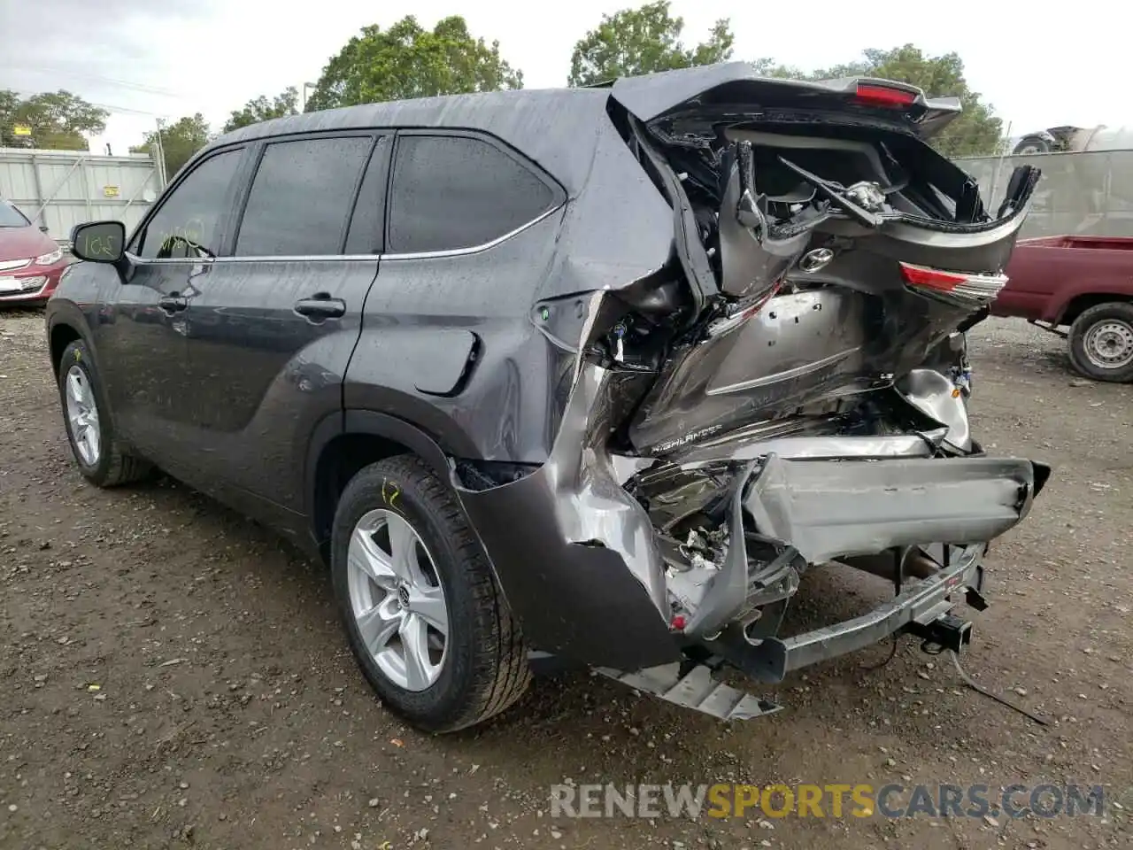 3 Photograph of a damaged car 5TDZZRAH4MS527516 TOYOTA HIGHLANDER 2021