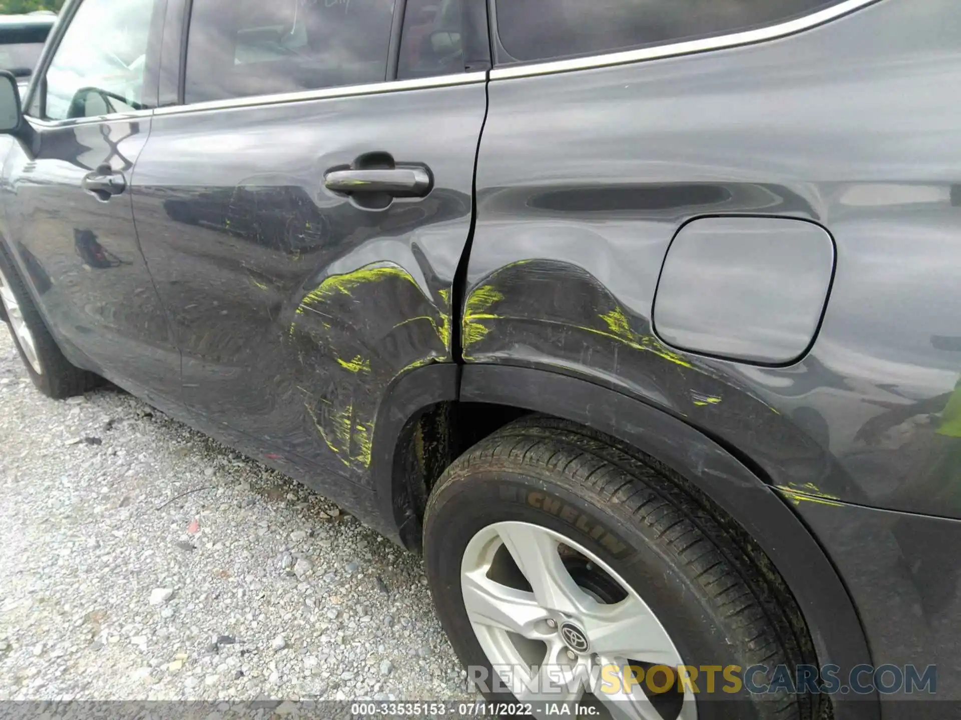 6 Photograph of a damaged car 5TDZZRAH5MS067153 TOYOTA HIGHLANDER 2021