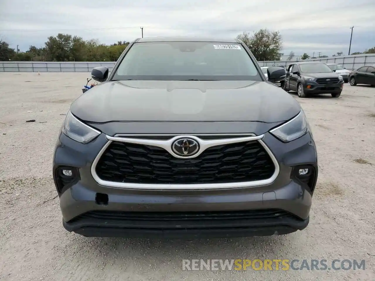 5 Photograph of a damaged car 5TDZZRAH5MS517349 TOYOTA HIGHLANDER 2021