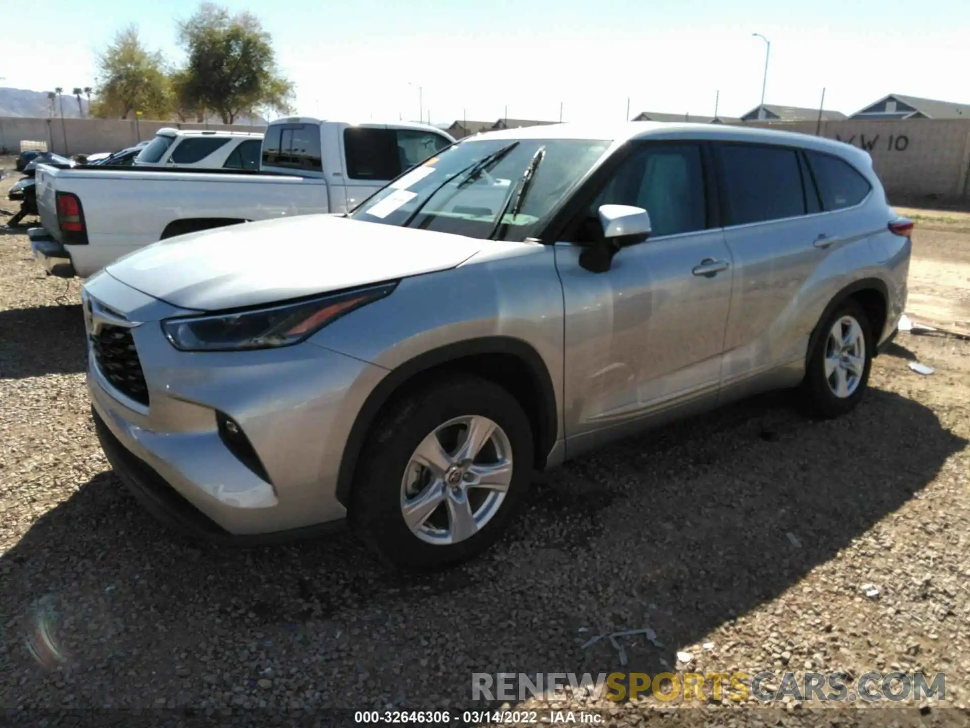 2 Photograph of a damaged car 5TDZZRAH6MS516825 TOYOTA HIGHLANDER 2021