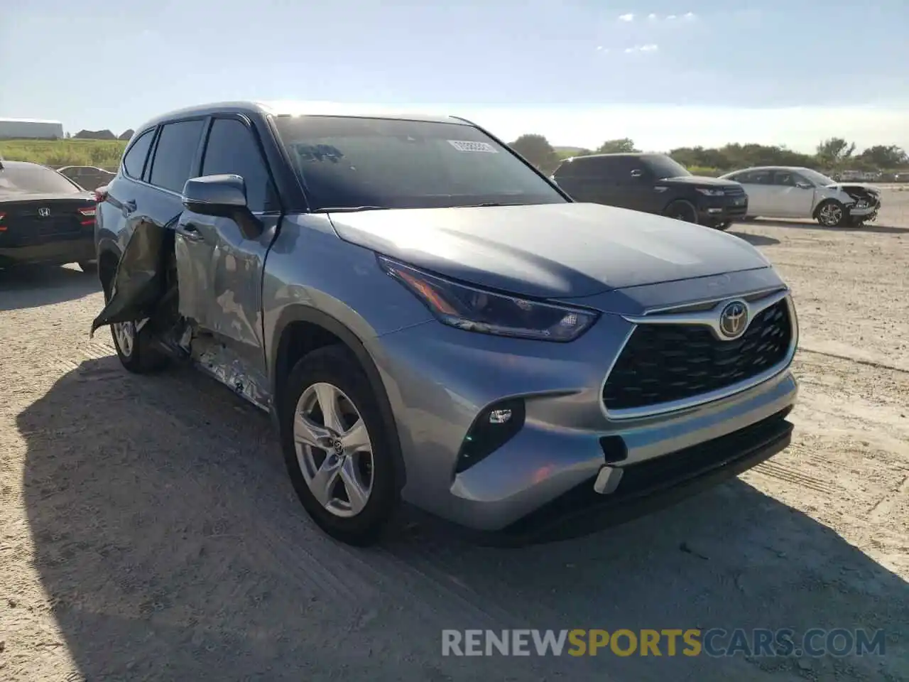 1 Photograph of a damaged car 5TDZZRAH7MS068420 TOYOTA HIGHLANDER 2021