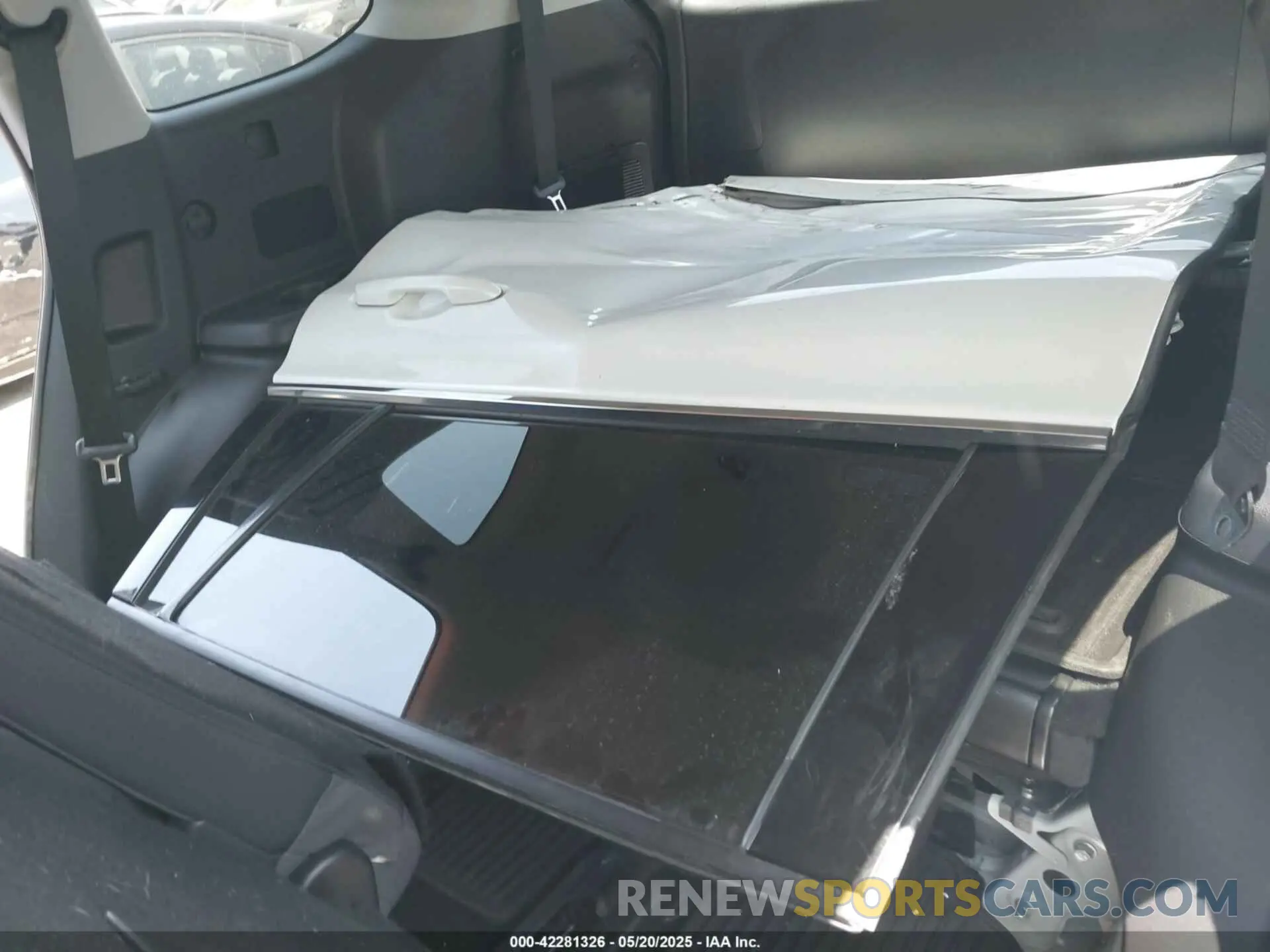 12 Photograph of a damaged car 5TDZZRAH7MS072385 TOYOTA HIGHLANDER 2021