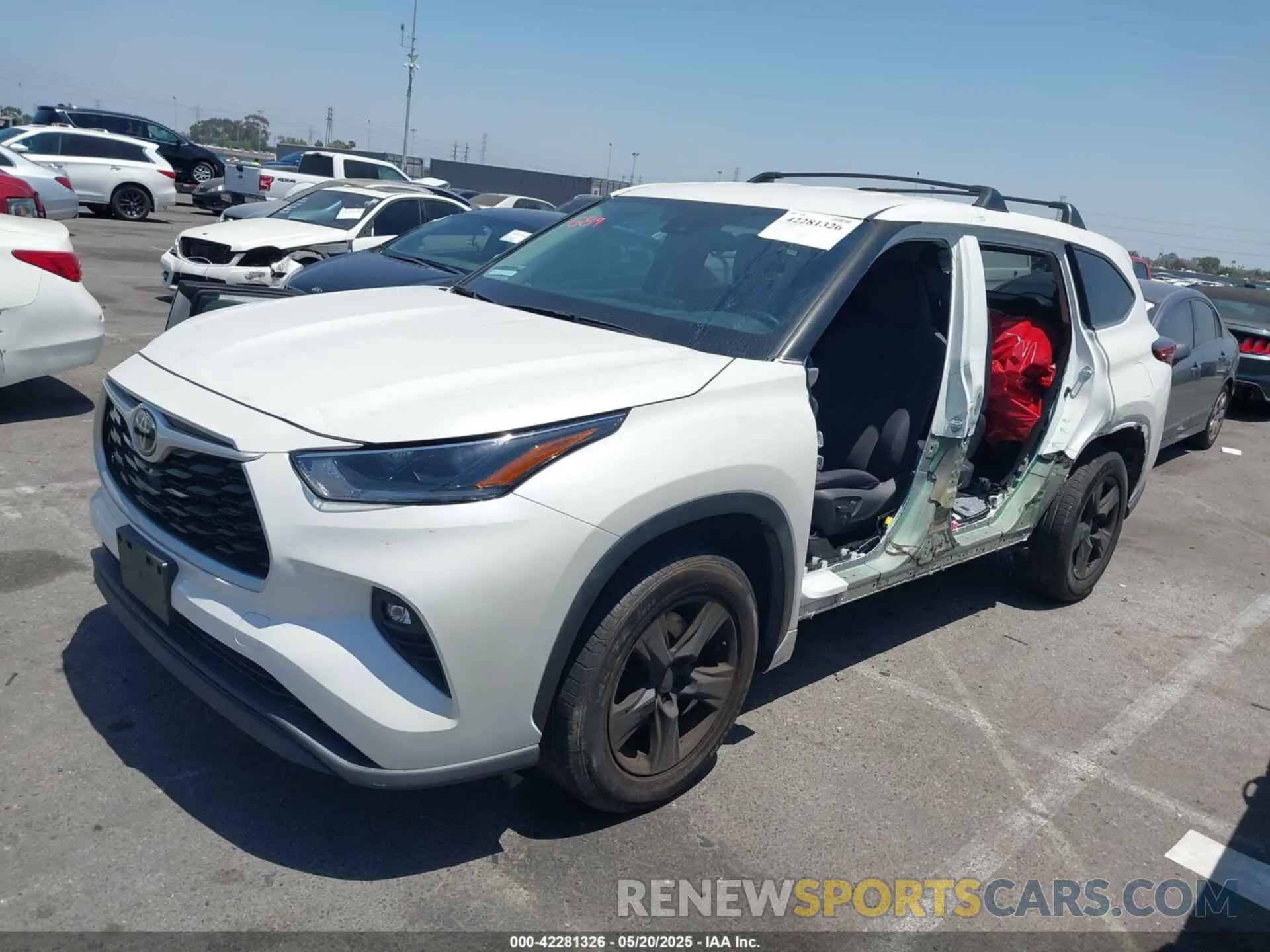 2 Photograph of a damaged car 5TDZZRAH7MS072385 TOYOTA HIGHLANDER 2021