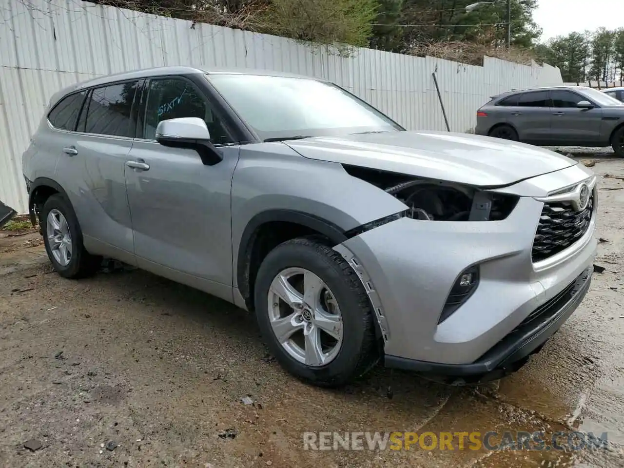 4 Photograph of a damaged car 5TDZZRAH7MS515909 TOYOTA HIGHLANDER 2021