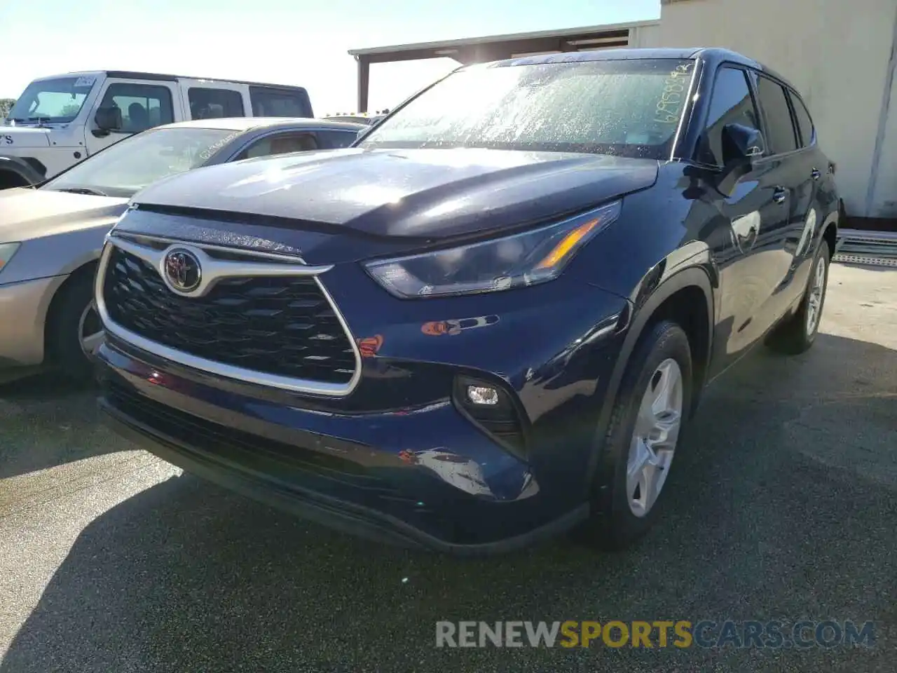 2 Photograph of a damaged car 5TDZZRAH7MS515960 TOYOTA HIGHLANDER 2021