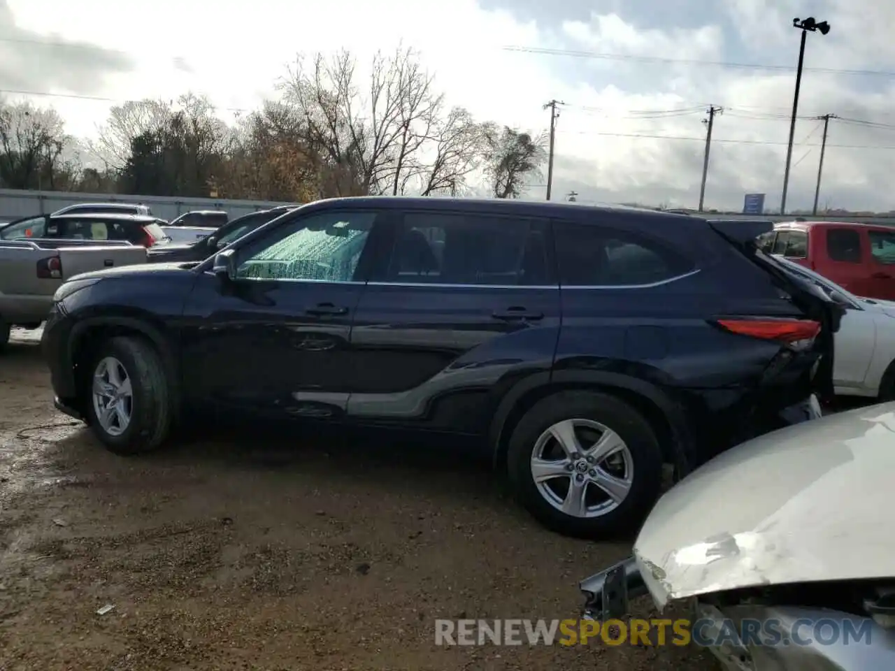 2 Photograph of a damaged car 5TDZZRAH8MS041386 TOYOTA HIGHLANDER 2021