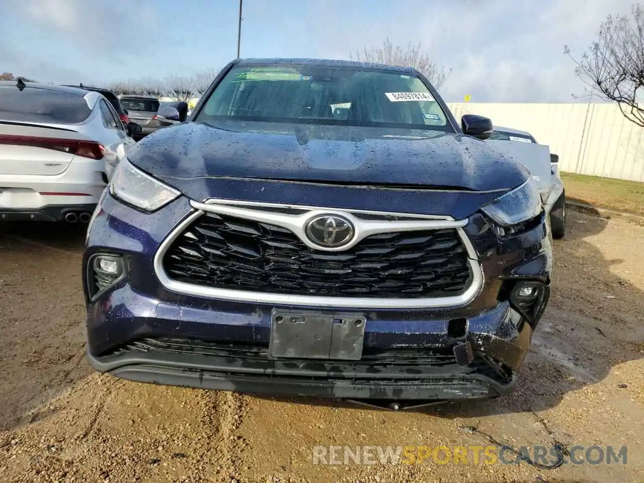 5 Photograph of a damaged car 5TDZZRAH8MS041386 TOYOTA HIGHLANDER 2021