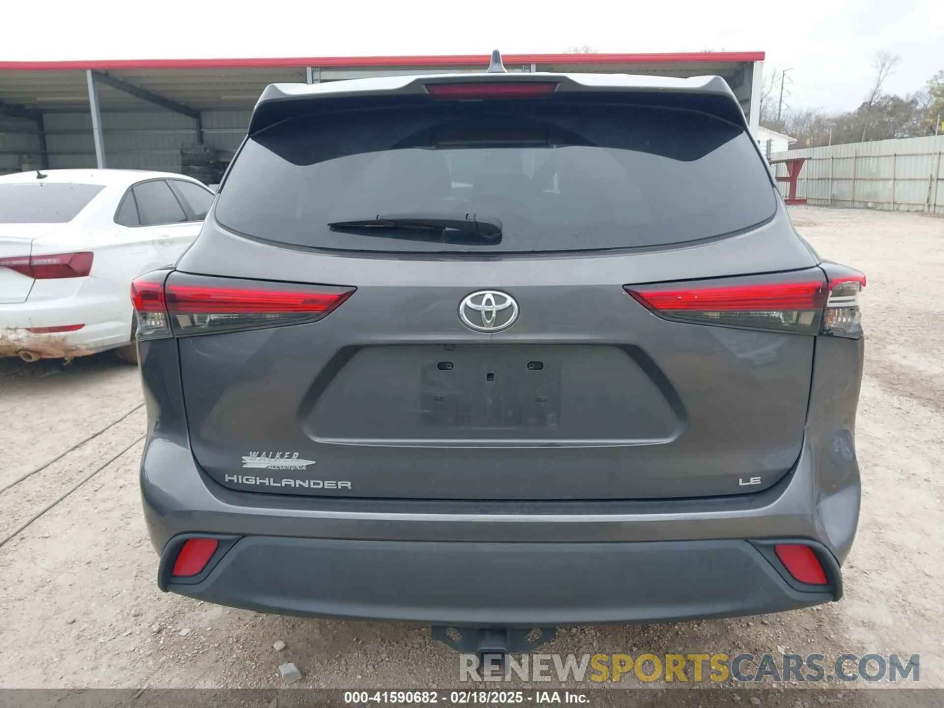 16 Photograph of a damaged car 5TDZZRAH8MS059113 TOYOTA HIGHLANDER 2021