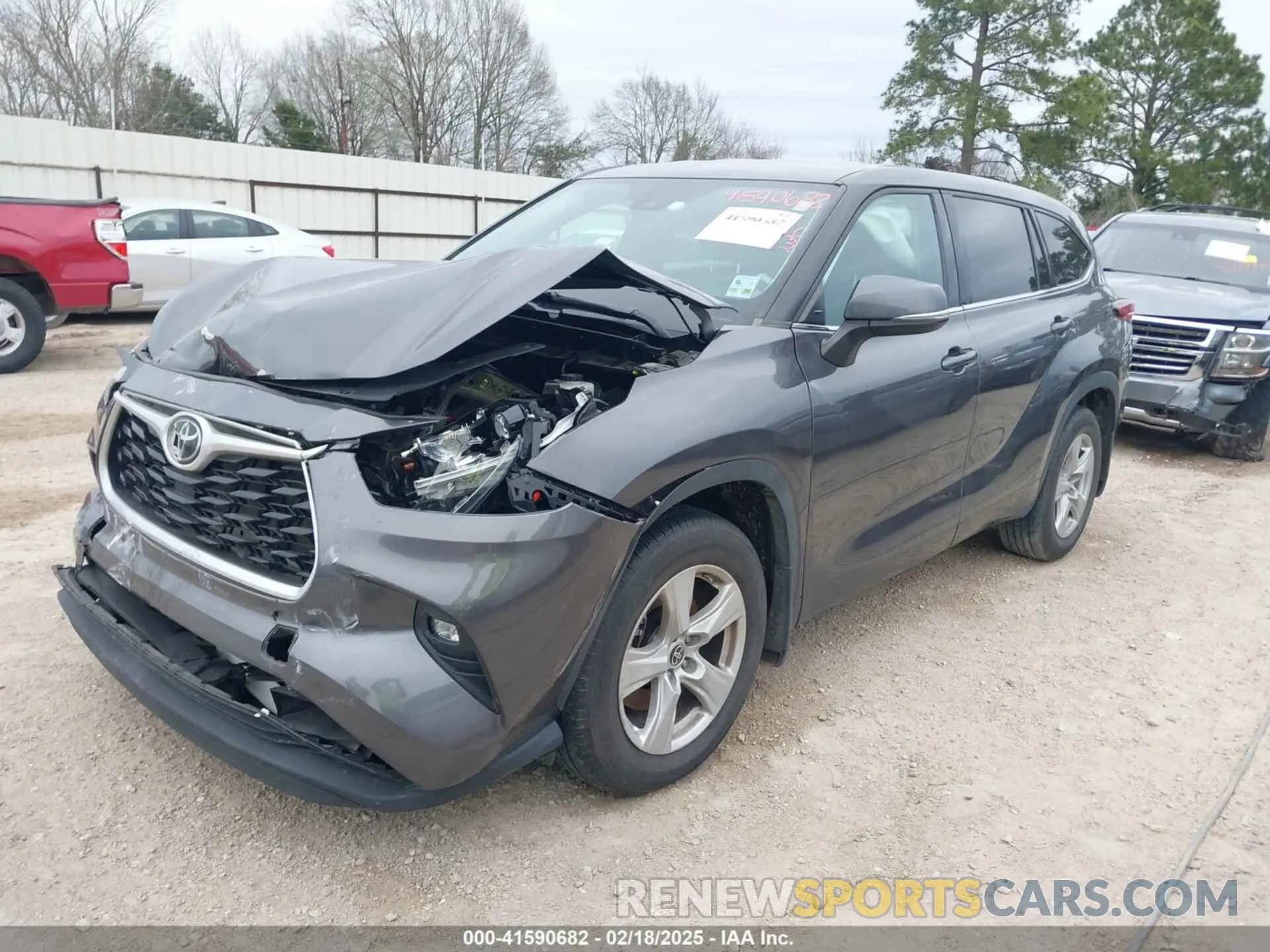 2 Photograph of a damaged car 5TDZZRAH8MS059113 TOYOTA HIGHLANDER 2021