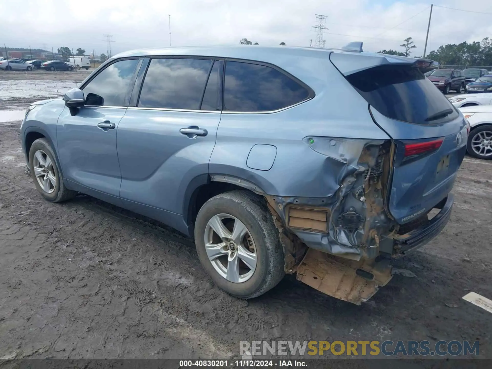 3 Photograph of a damaged car 5TDZZRAH8MS089048 TOYOTA HIGHLANDER 2021