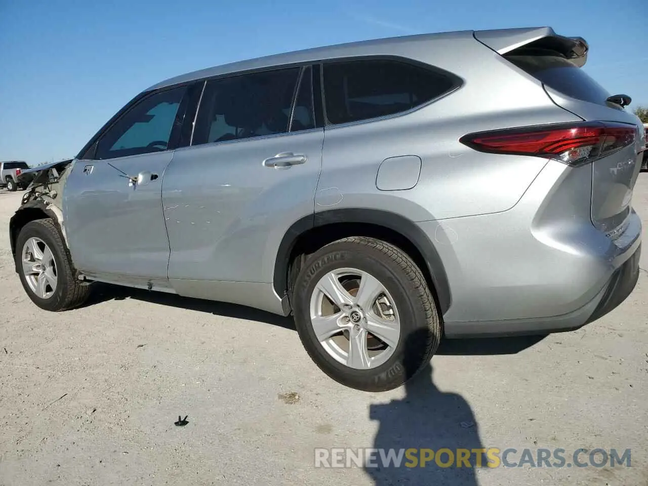 2 Photograph of a damaged car 5TDZZRAH8MS519595 TOYOTA HIGHLANDER 2021