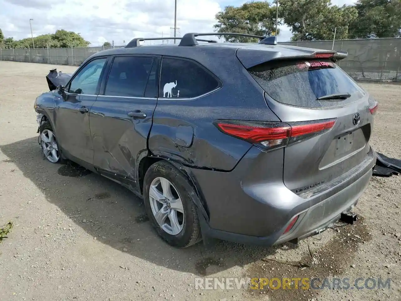 3 Photograph of a damaged car 5TDZZRAH8MS529415 TOYOTA HIGHLANDER 2021