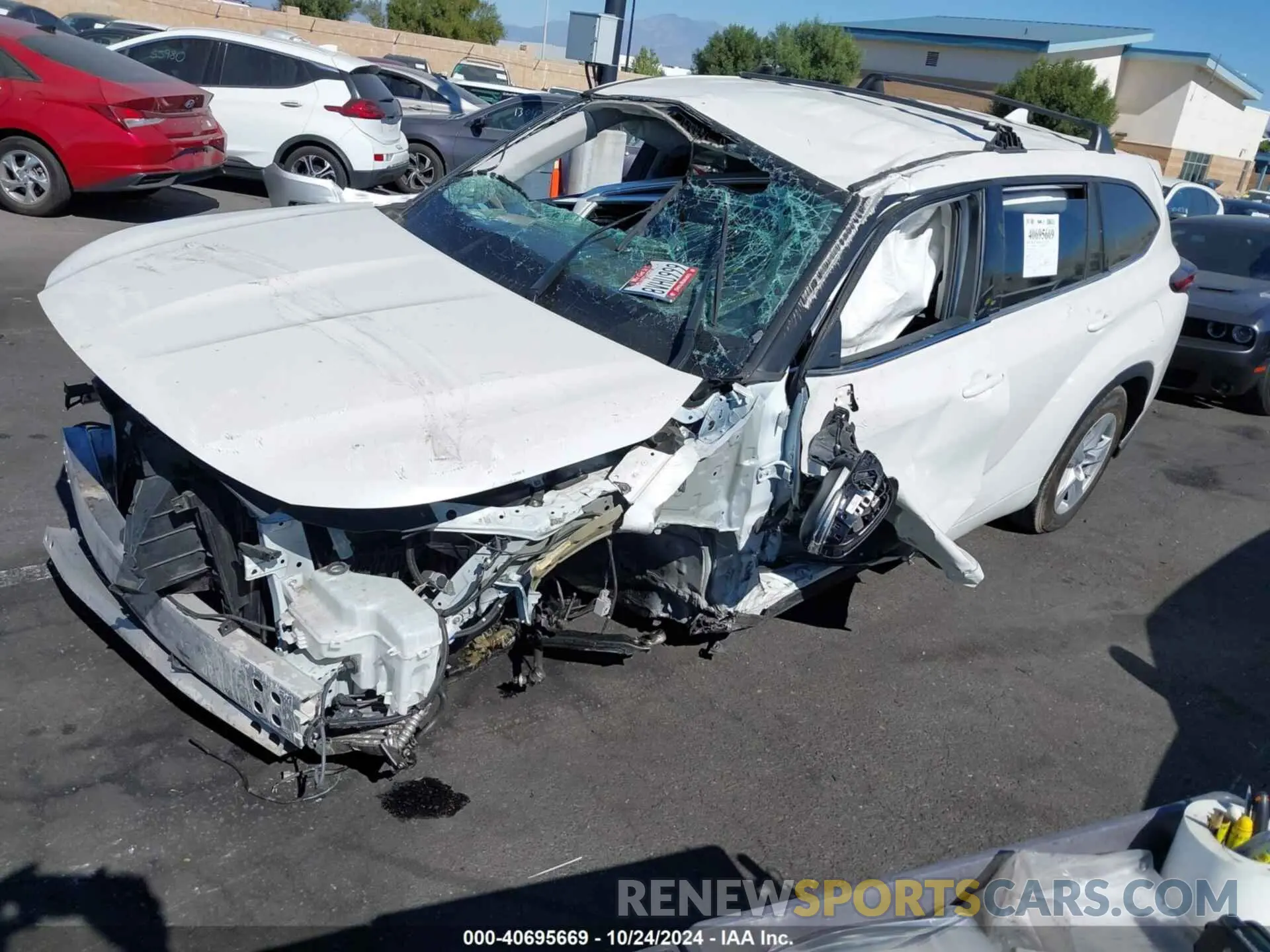2 Photograph of a damaged car 5TDZZRAH9MS056334 TOYOTA HIGHLANDER 2021