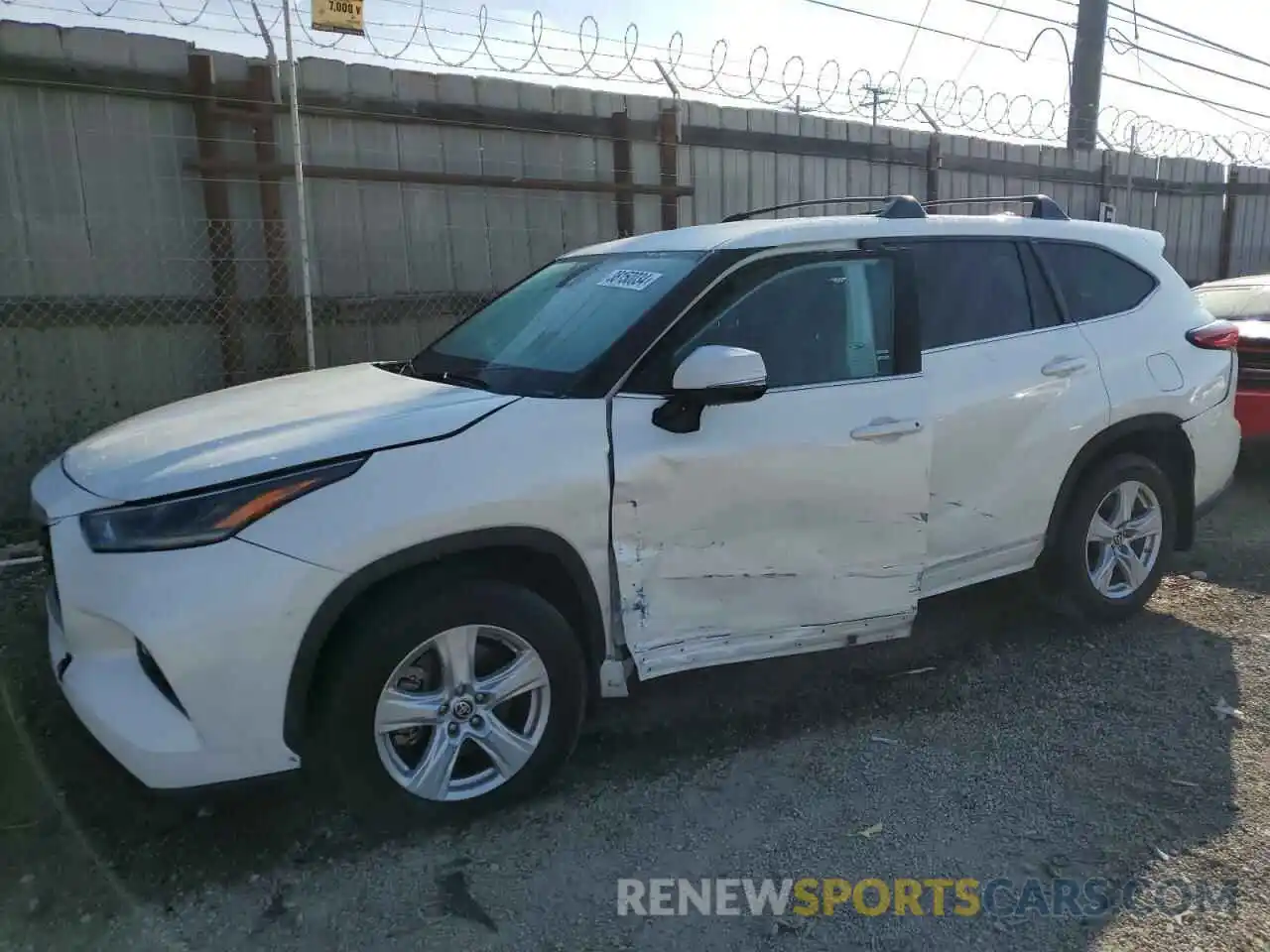 1 Photograph of a damaged car 5TDZZRAH9MS521694 TOYOTA HIGHLANDER 2021