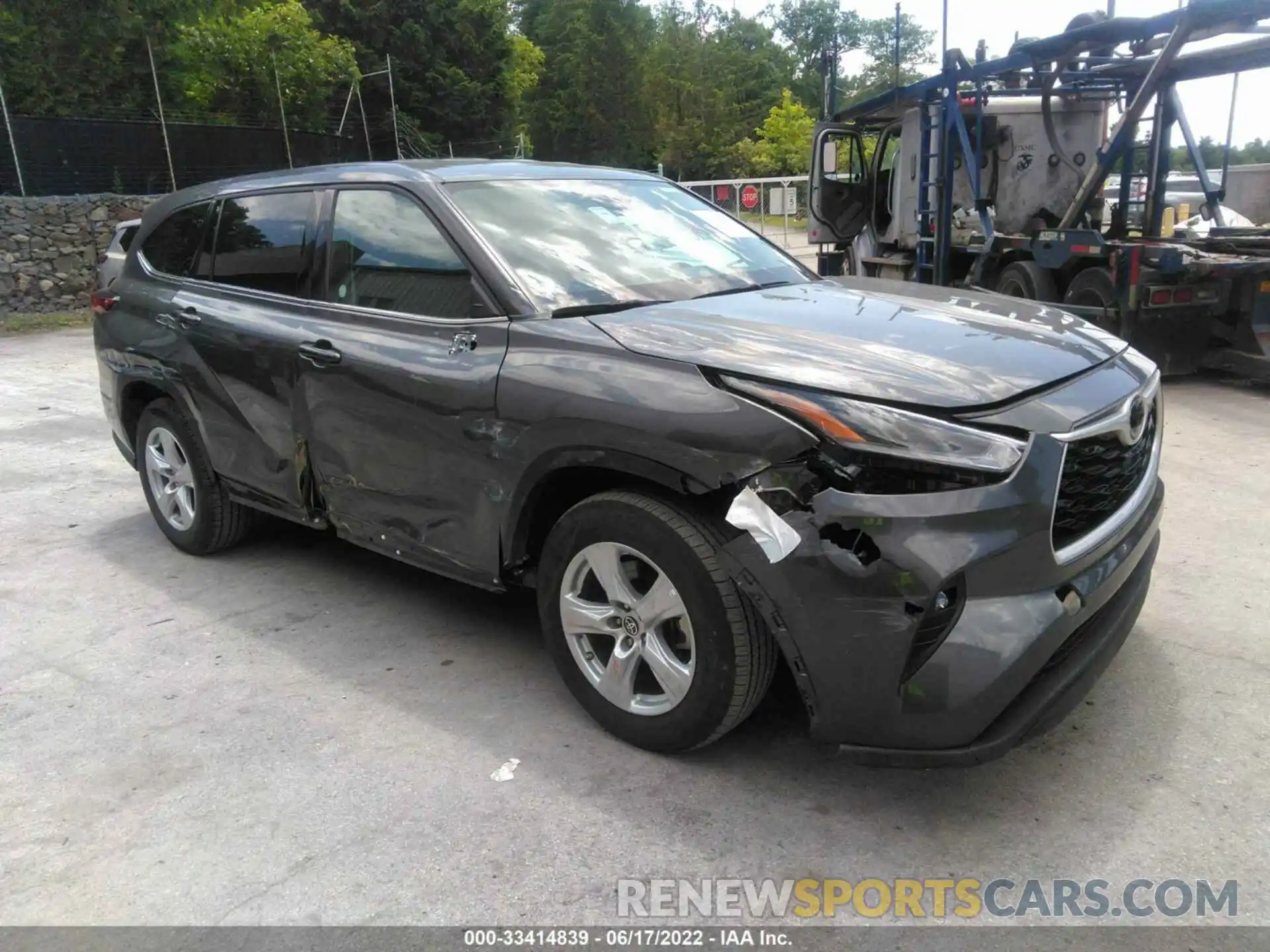 1 Photograph of a damaged car 5TDZZRAH9MS529486 TOYOTA HIGHLANDER 2021