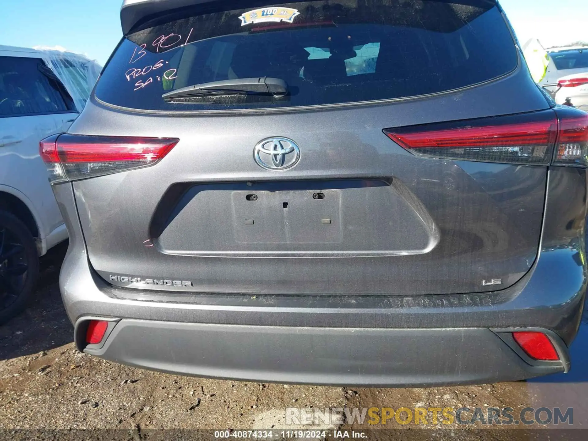 15 Photograph of a damaged car 5TDZZRAHXMS517086 TOYOTA HIGHLANDER 2021