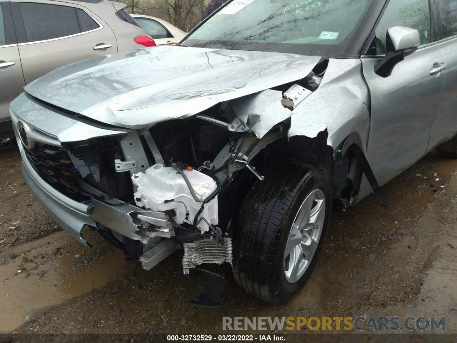 6 Photograph of a damaged car 5TDZZRAHXMS529285 TOYOTA HIGHLANDER 2021