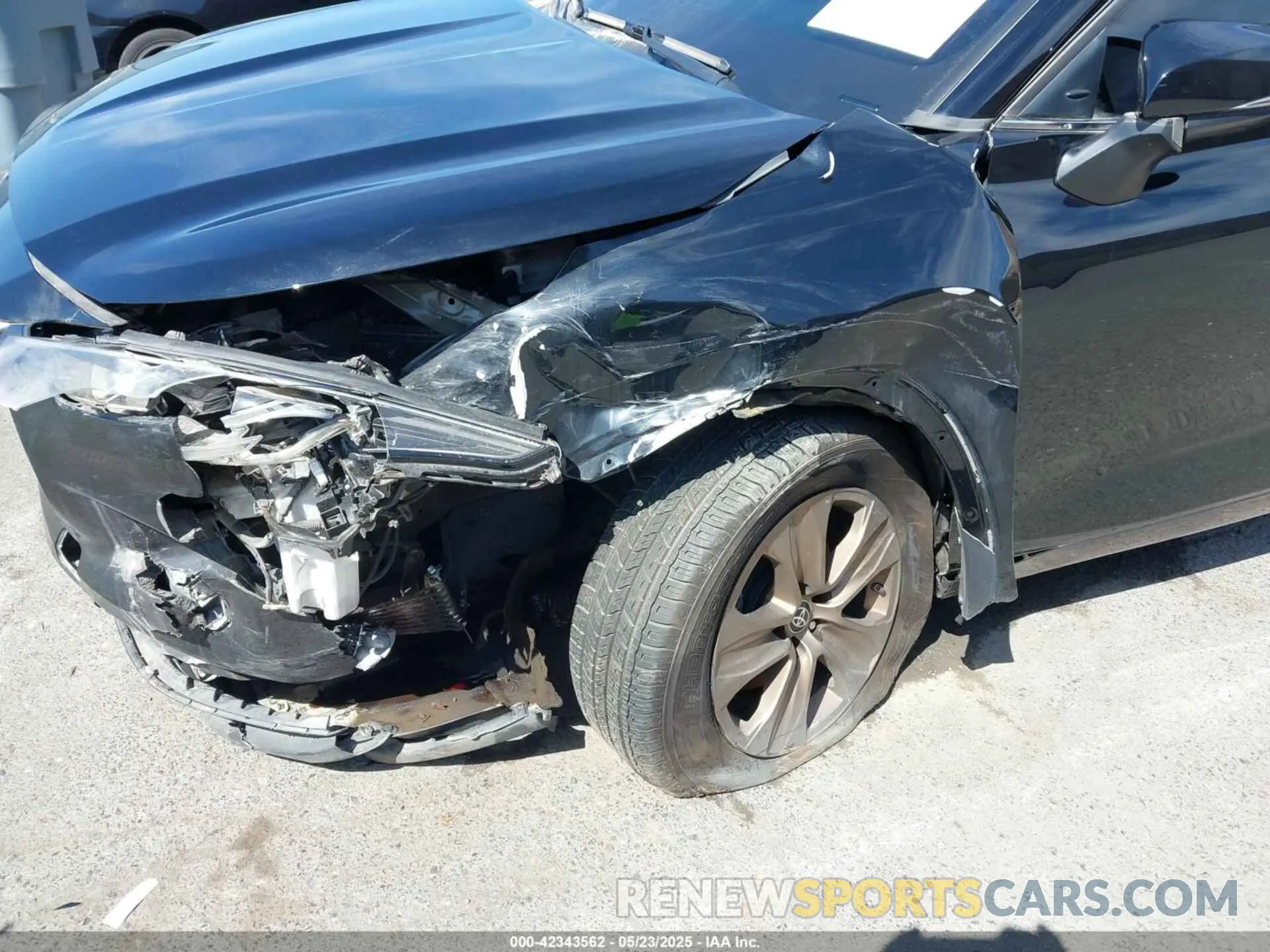 6 Photograph of a damaged car 5TDAARAH2NS517184 TOYOTA HIGHLANDER 2022
