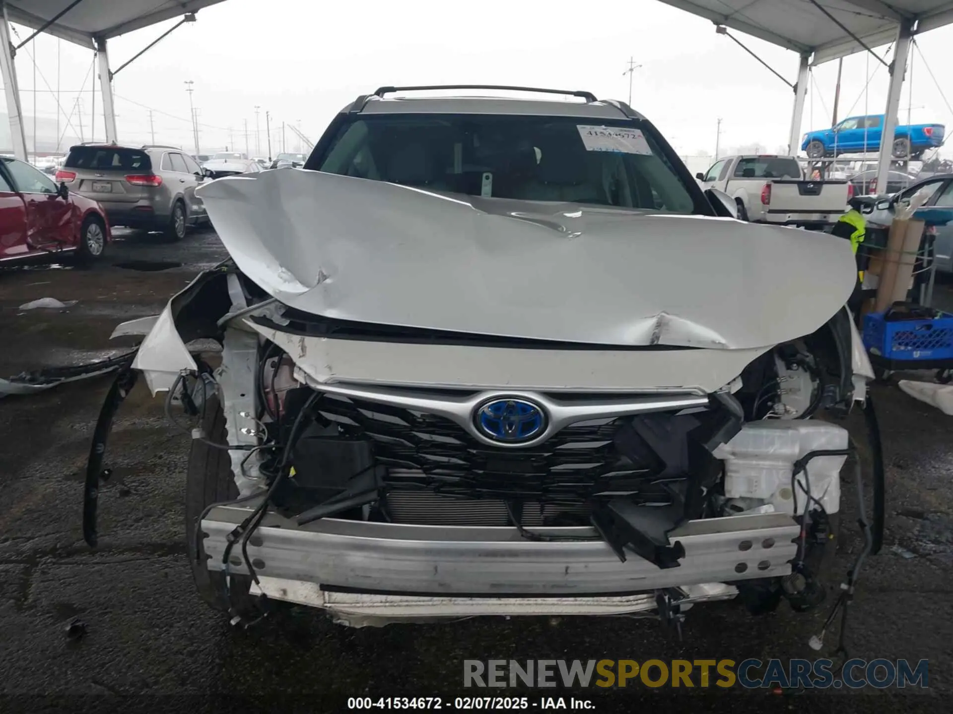 12 Photograph of a damaged car 5TDAARAH3NS512317 TOYOTA HIGHLANDER 2022