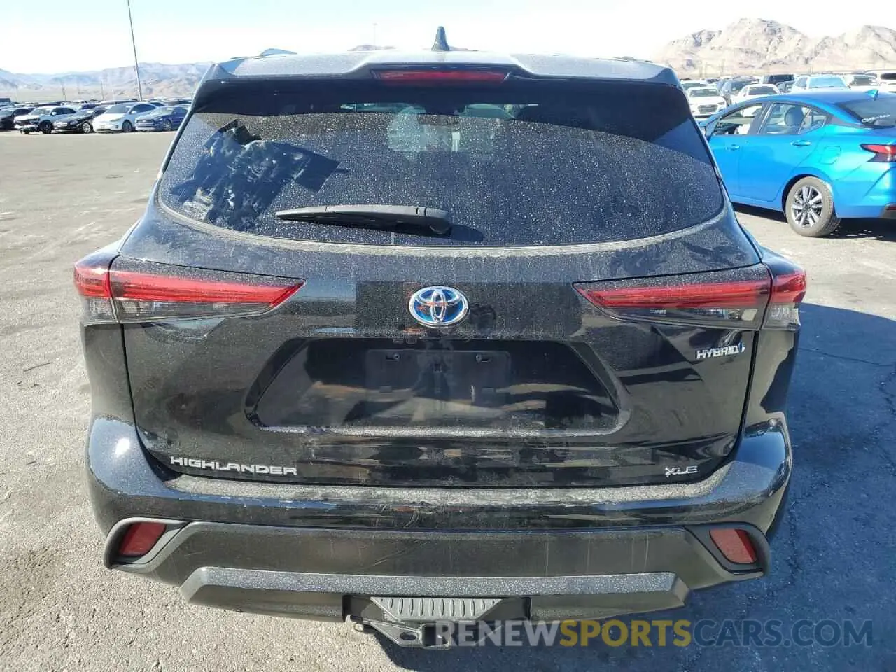 6 Photograph of a damaged car 5TDAARAH7NS511770 TOYOTA HIGHLANDER 2022