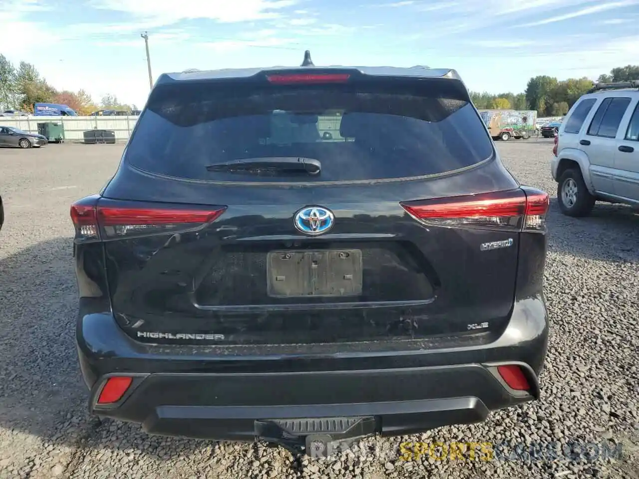 6 Photograph of a damaged car 5TDABRCH4NS541691 TOYOTA HIGHLANDER 2022