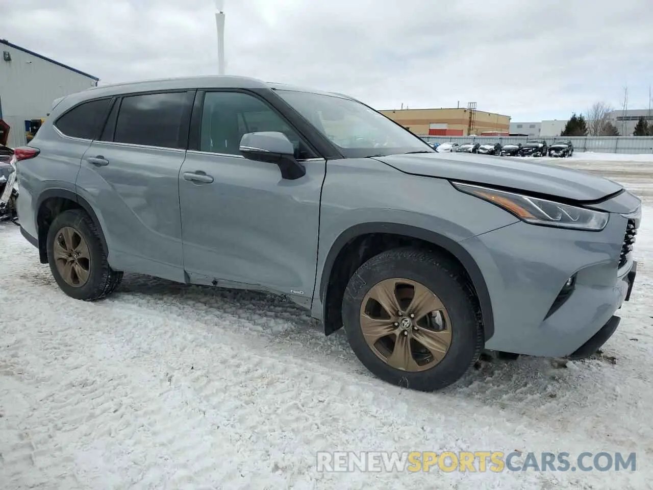 4 Photograph of a damaged car 5TDABRCH5NS540839 TOYOTA HIGHLANDER 2022
