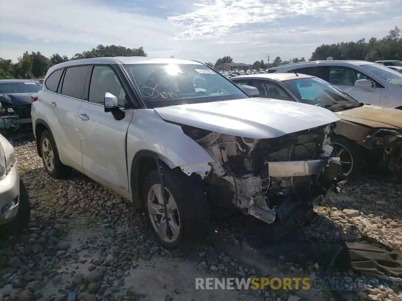 1 Photograph of a damaged car 5TDBBRCH2NS075845 TOYOTA HIGHLANDER 2022