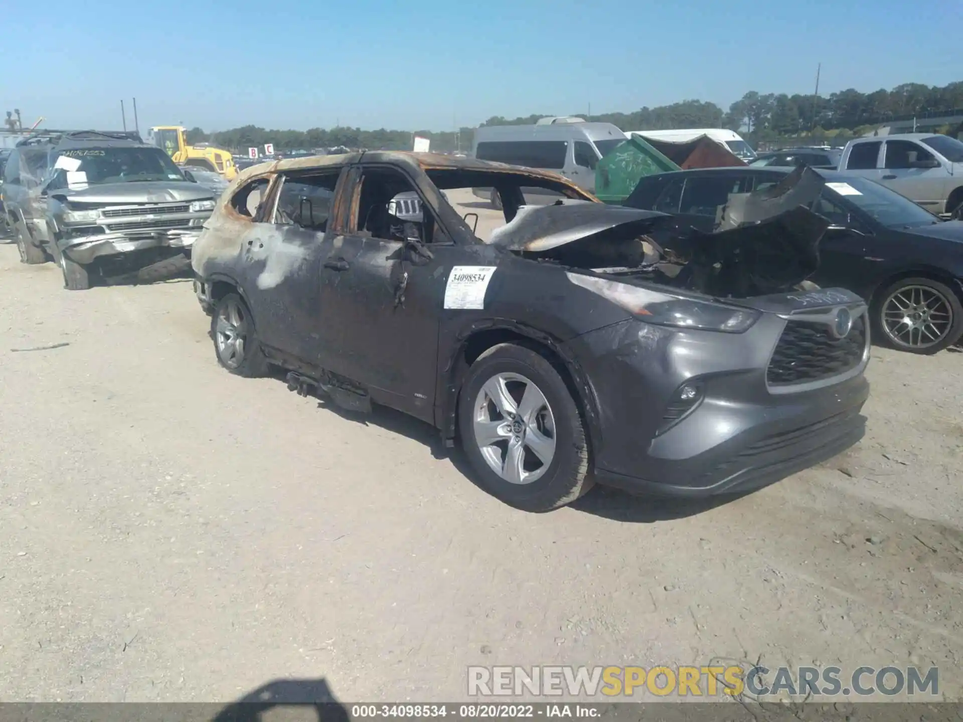 1 Photograph of a damaged car 5TDBBRCH2NS540107 TOYOTA HIGHLANDER 2022