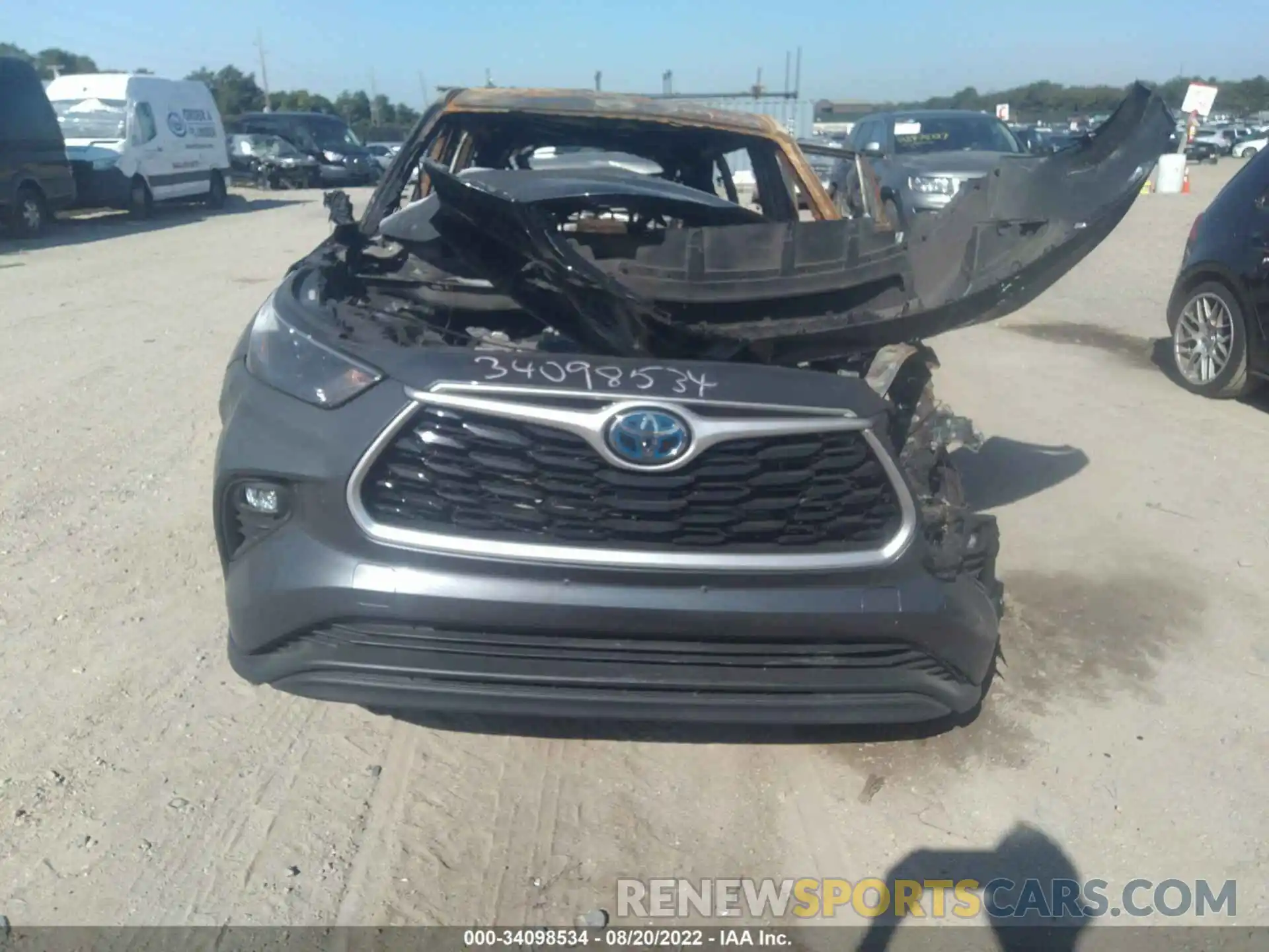 6 Photograph of a damaged car 5TDBBRCH2NS540107 TOYOTA HIGHLANDER 2022